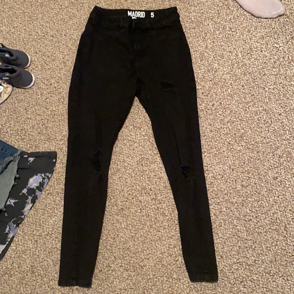Black ripped jeans